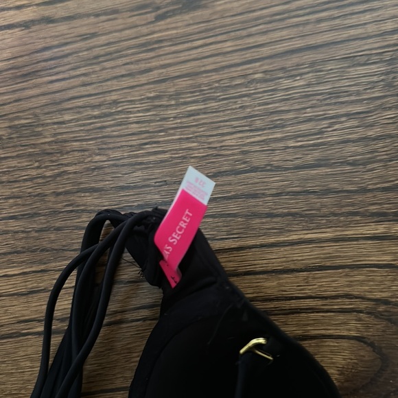 Victoria secrets black bikini top 32B - Picture 3 of 3